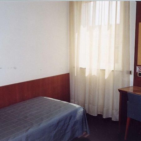 Locanda Sant'Ambrogio Cislago Dış mekan fotoğraf